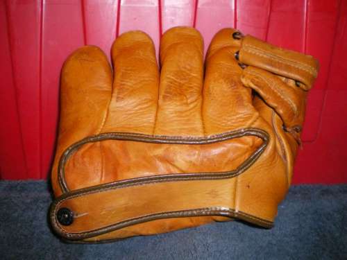 Lou Boudreau Western's G1322 Back